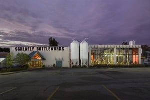 2025-Site web-Roadshow-Maplewood-Schlafly-Bottleworks-Dawn-532x355