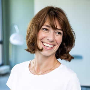 Lara_Sakowski_Webinar-Speaker